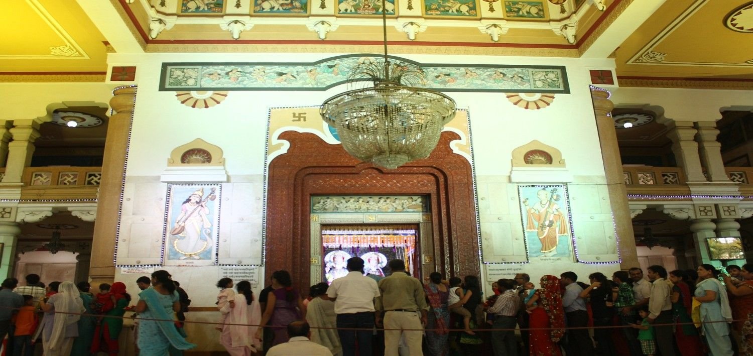 Shri Laxmi Narayan Temple (Birla Mandir)