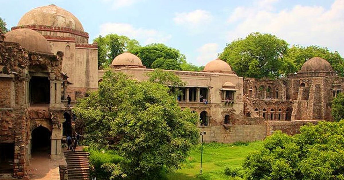 Hauz khan fort