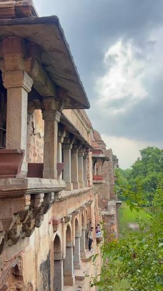 Hauz khan fort