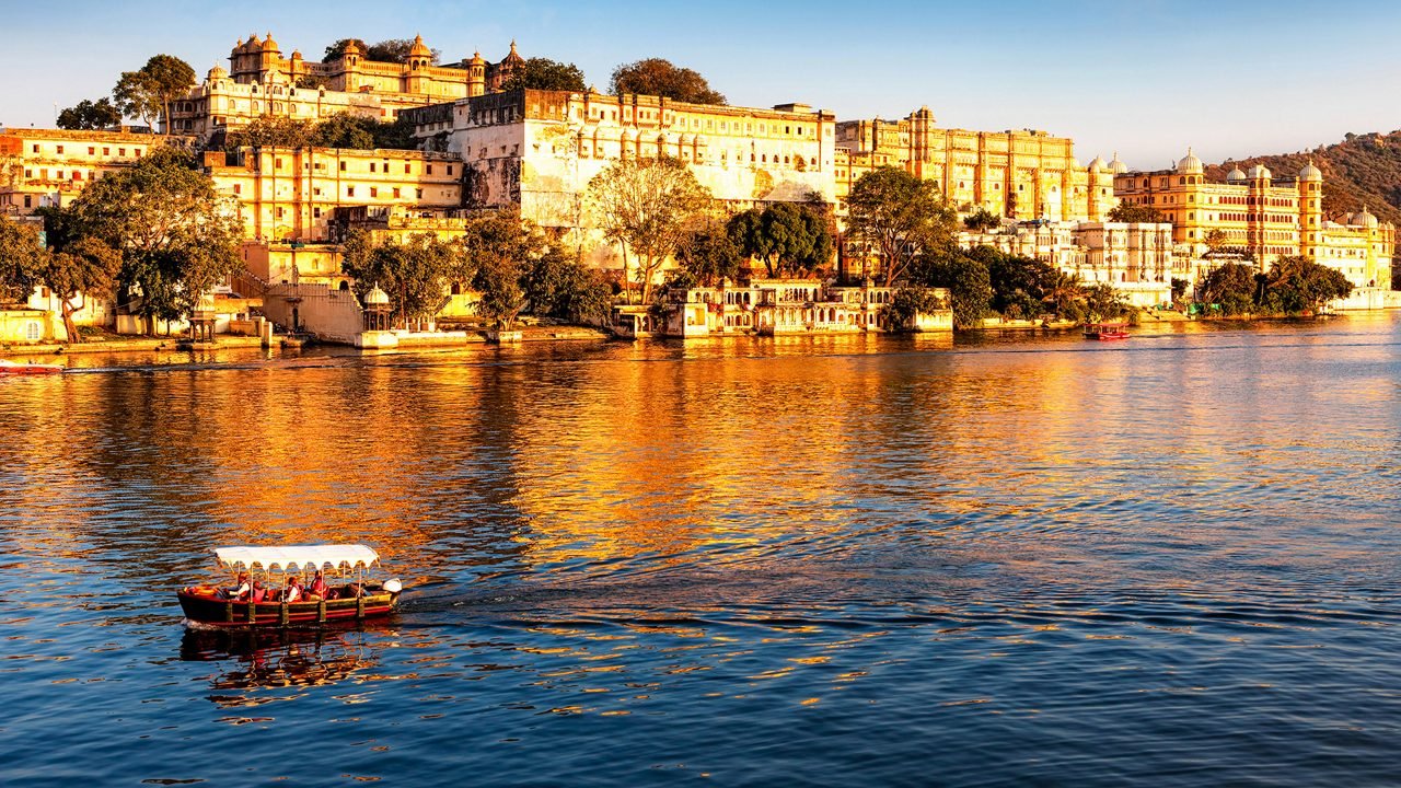 Lake Pichola (Boating)
