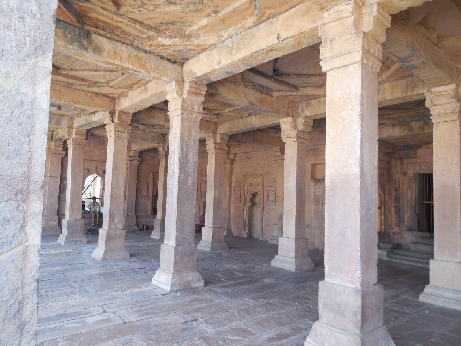 Raisen Fort