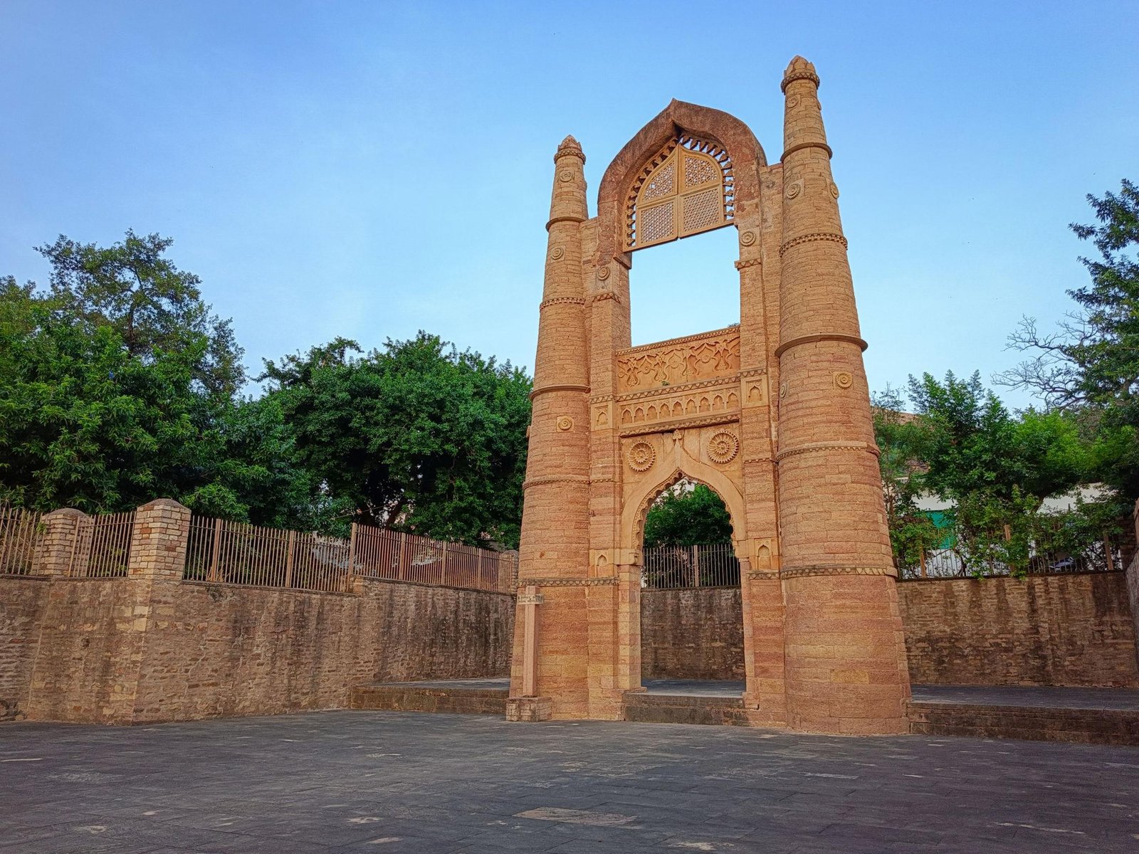 Badal Mahal Gate