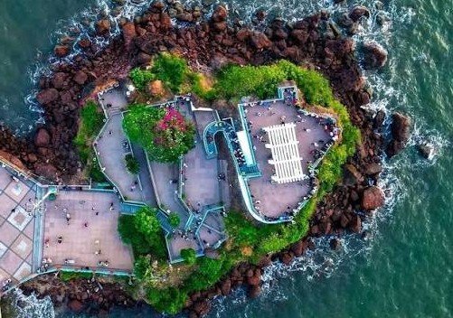 Dona Paula View Point